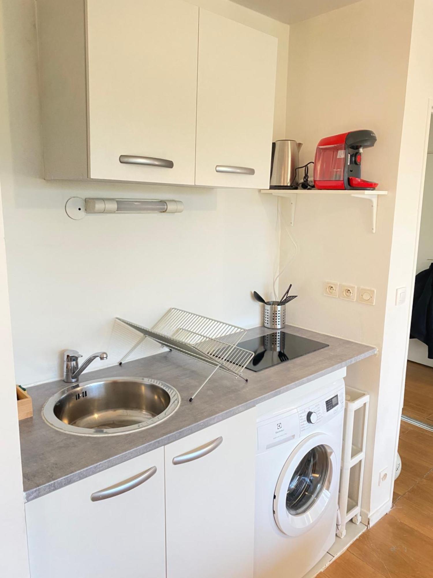 Cozy Riverfront Living, 5-Min Walk To Riverside Train Neuilly-Plaisance Exterior photo